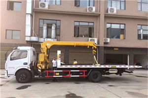 平坝附近汽车轮胎更换