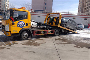 平坝救援拖车费用怎么算